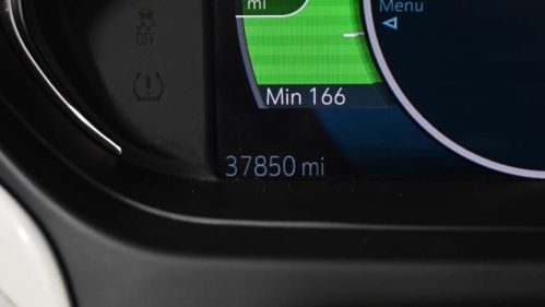 2017 Chevrolet Bolt - Images - 25