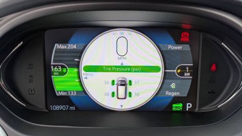 2018 Chevrolet Bolt - Images - 14