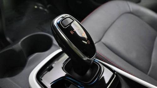 2017 Chevrolet Bolt - Images - 30