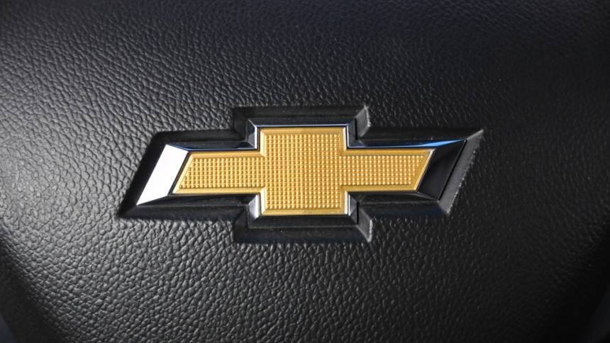 2017 Chevrolet Bolt - Images - 33