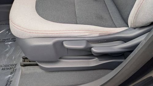 2018 Chevrolet Bolt - Images - 19