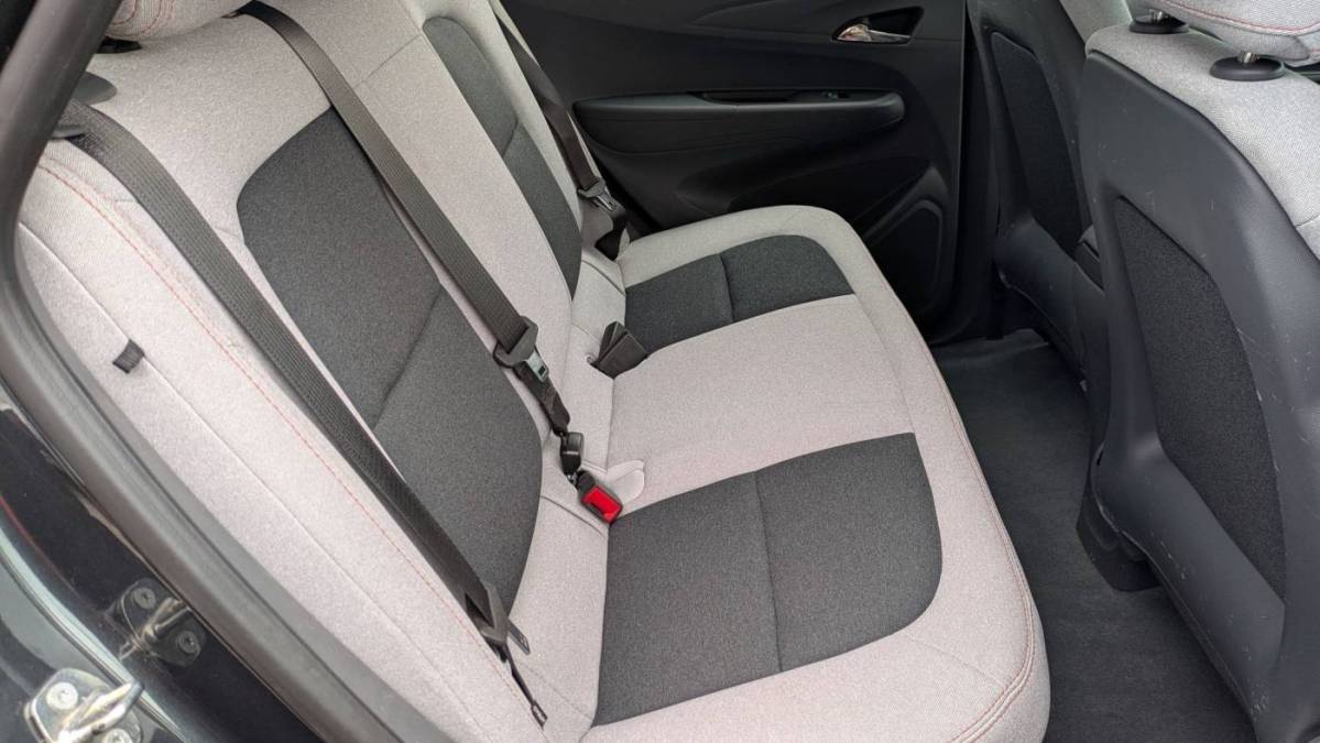 2018 Chevrolet Bolt - Images - 23
