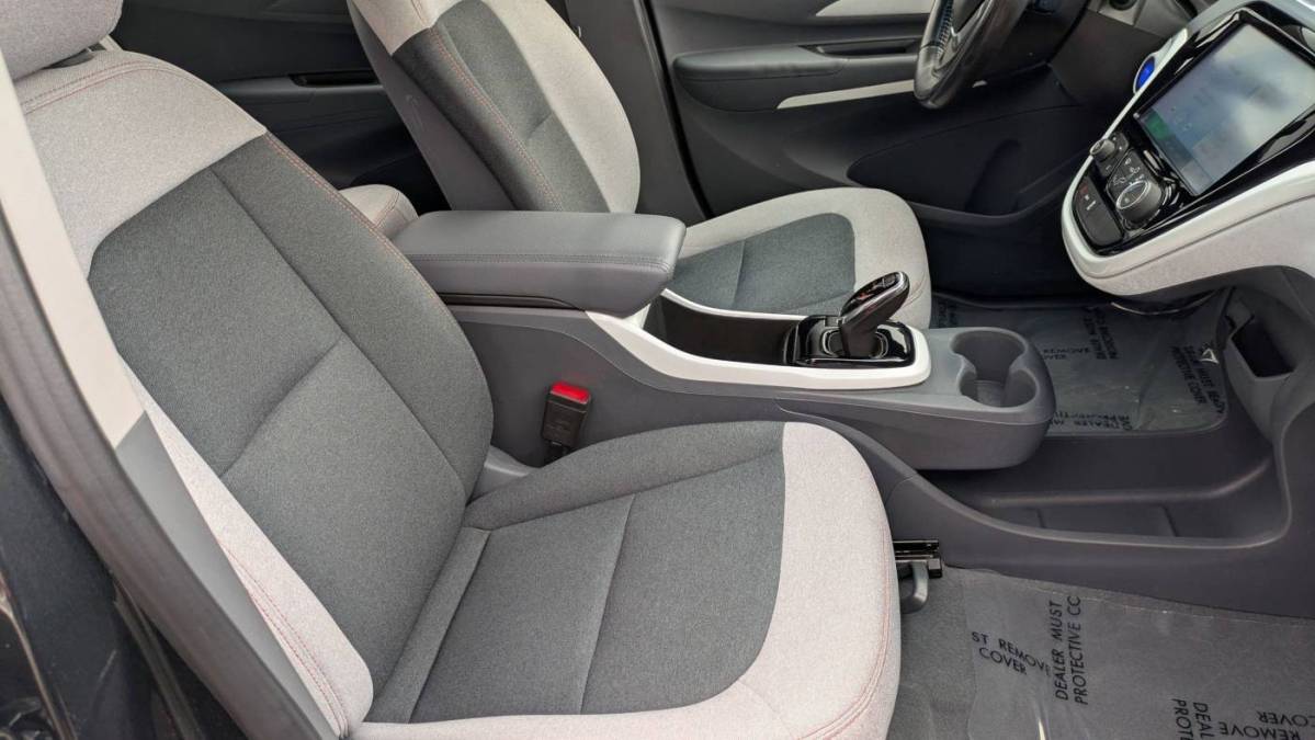 2018 Chevrolet Bolt - Images - 24