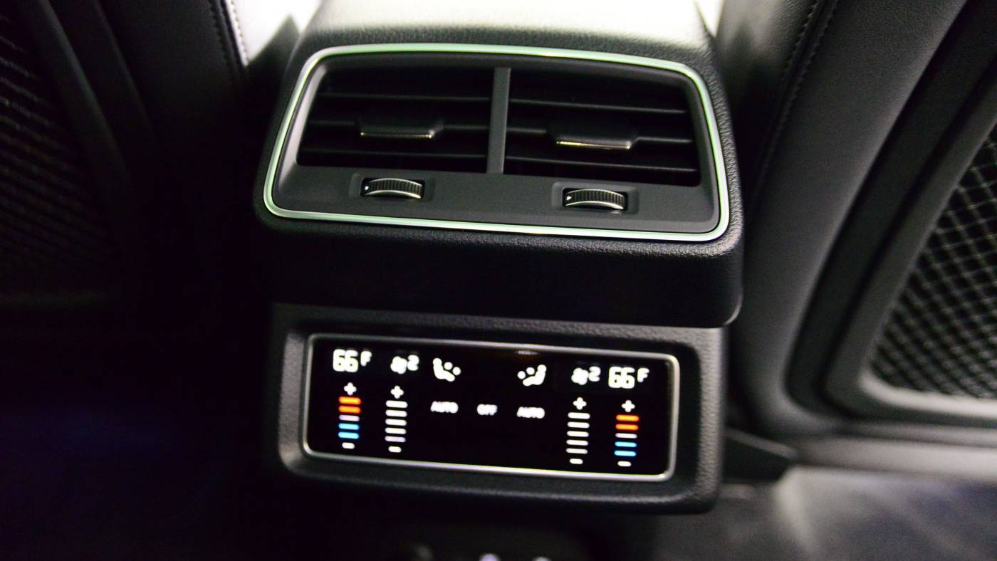 2022 Audi e-tron WA1AAAGE4NB009668