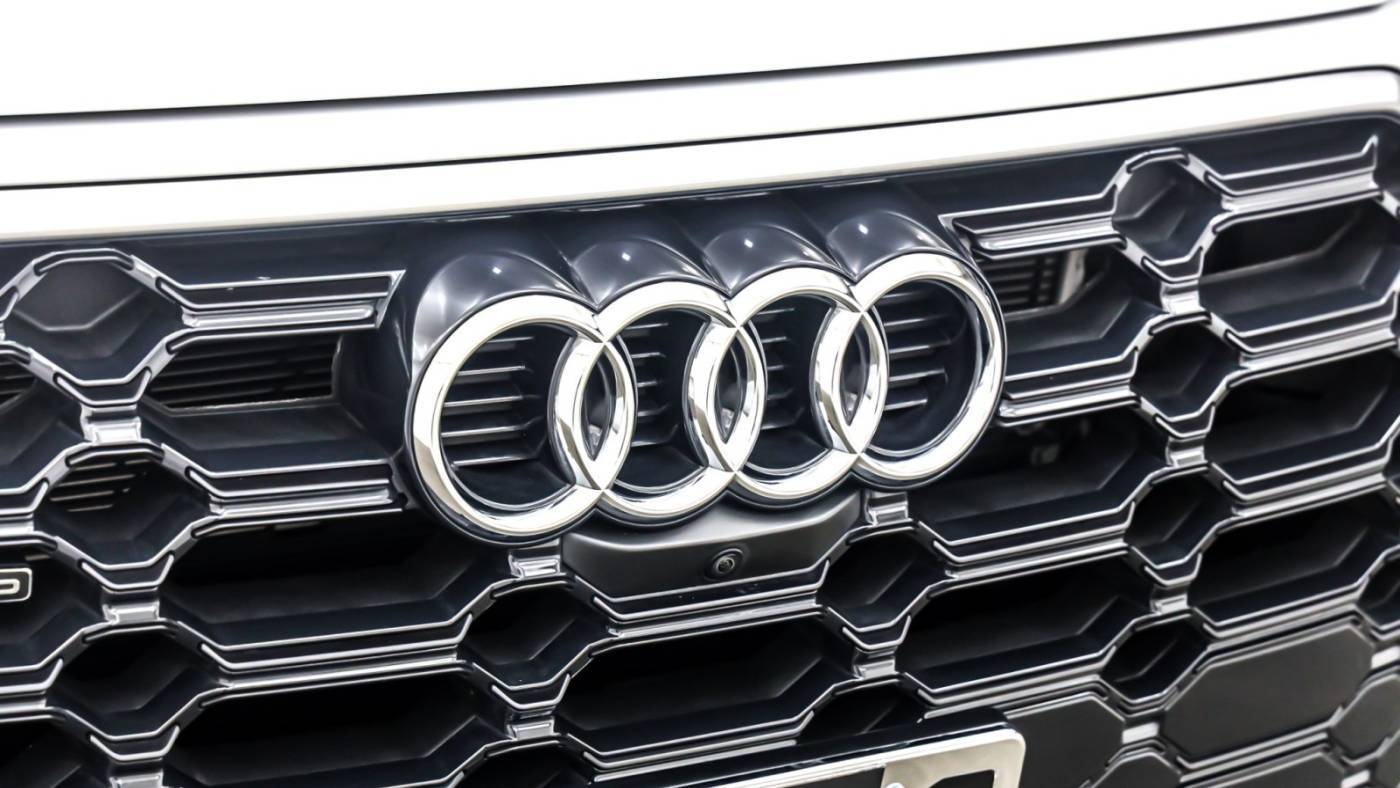 2022 Audi Q5 WA1E2AFY8N2085565