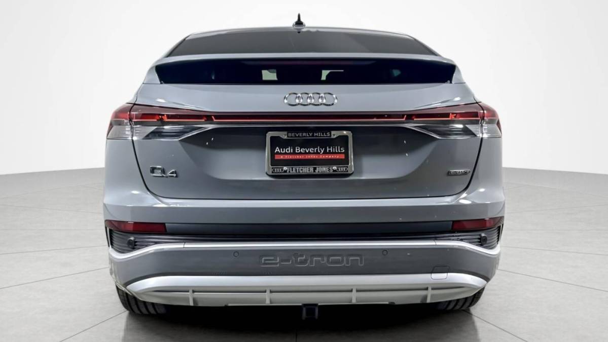 2025 Audi Q4 e-tron - Images - 5