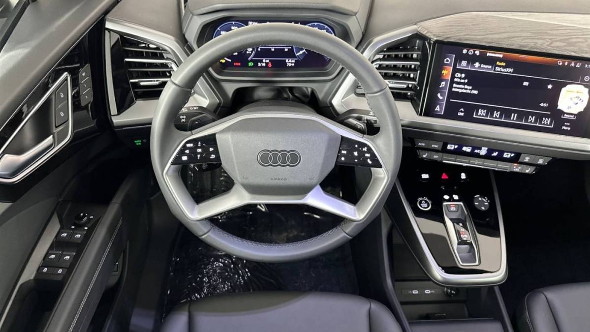 2025 Audi Q4 e-tron - Images - 13