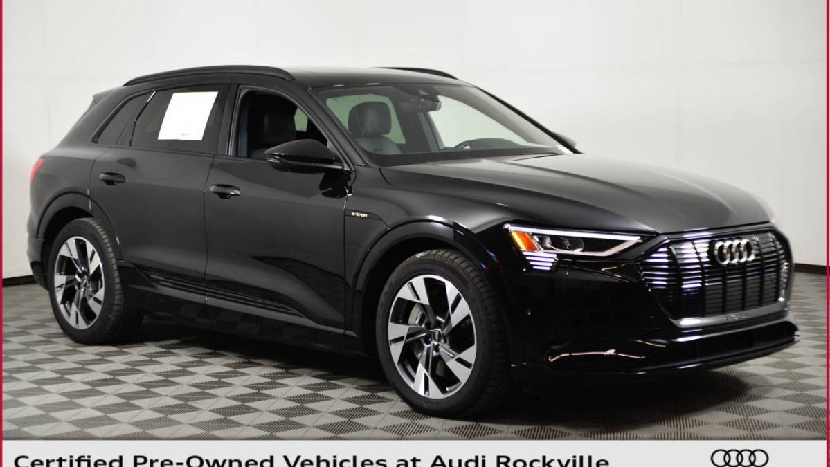 2022 Audi e-tron - Images - 1