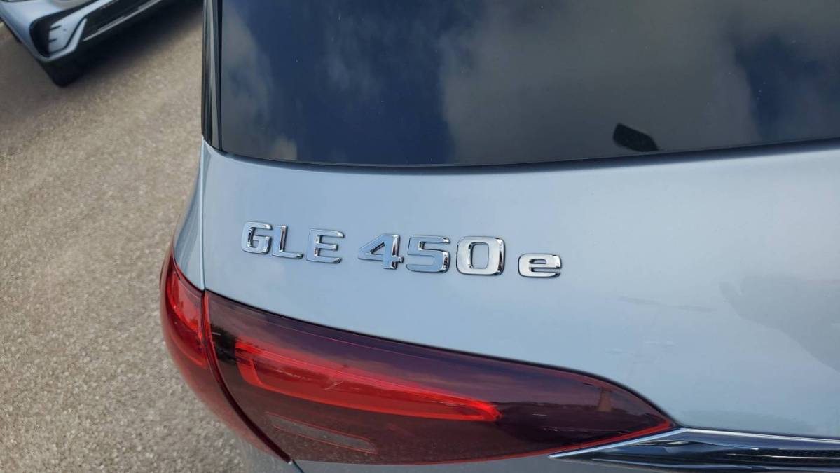 2025 Mercedes GLE - Images - 6