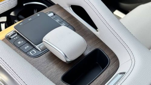 2025 Mercedes GLE - Images - 21