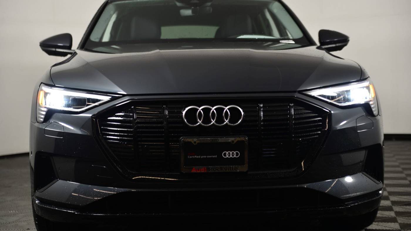 2021 Audi e-tron WA1AAAGE5MB007488