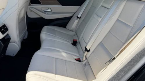 2025 Mercedes GLE - Images - 24