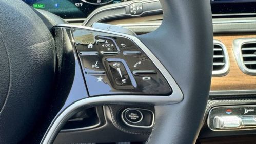 2025 Mercedes GLE - Images - 21