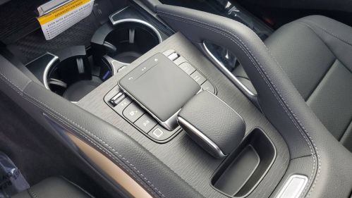 2025 Mercedes GLE - Images - 31