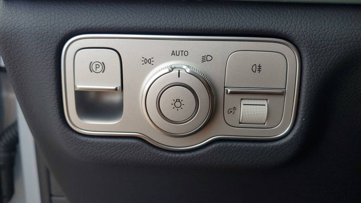 2025 Mercedes GLE - Images - 35