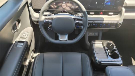 2025 Hyundai IONIQ 5 - Images - 7