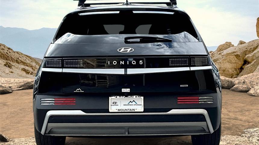 2025 Hyundai IONIQ 5 - Images - 4