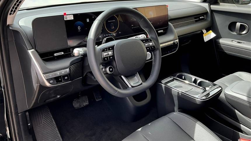 2025 Hyundai IONIQ 5 - Images - 7