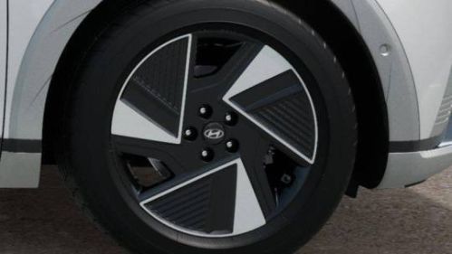 2025 Hyundai IONIQ 5 - Images - 8