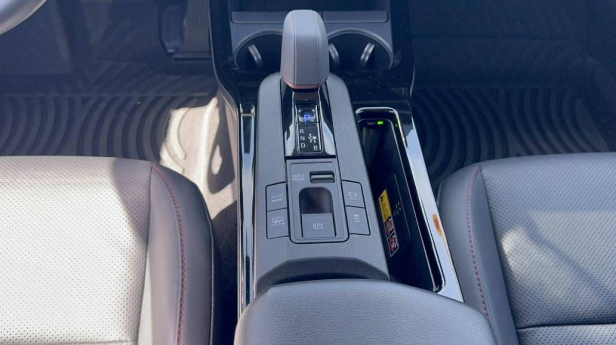 2023 Toyota Prius Prime - Images - 15