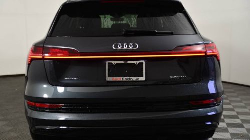 2021 Audi e-tron - Images - 4