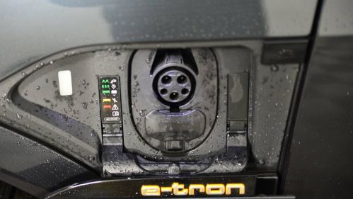 2021 Audi e-tron - Images - 9