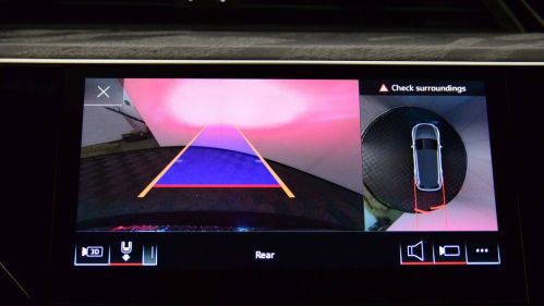 2021 Audi e-tron - Images - 33