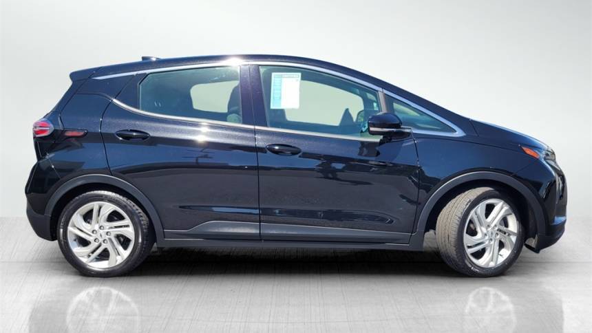 2023 Chevrolet Bolt - Images - 4
