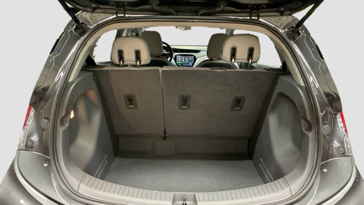2021 Chevrolet Bolt - Images - 23