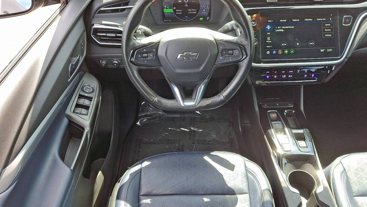 2022 Chevrolet Bolt - Images - 11