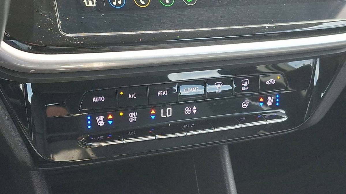 2022 Chevrolet Bolt - Images - 15
