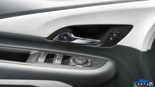 2021 Chevrolet Bolt - Images - 32