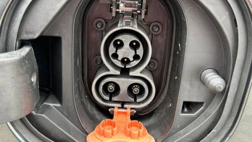 2019 Chevrolet Bolt - Images - 11