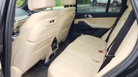2022 BMW X5 - Images - 6