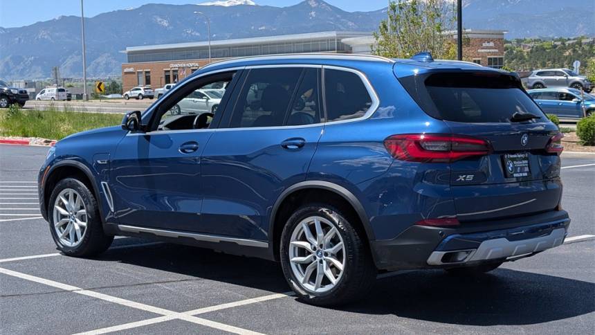 2022 BMW X5 - Images - 3