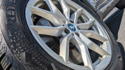 2022 BMW X5 - Images - 9