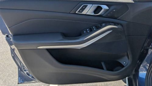 2022 BMW X5 - Images - 13