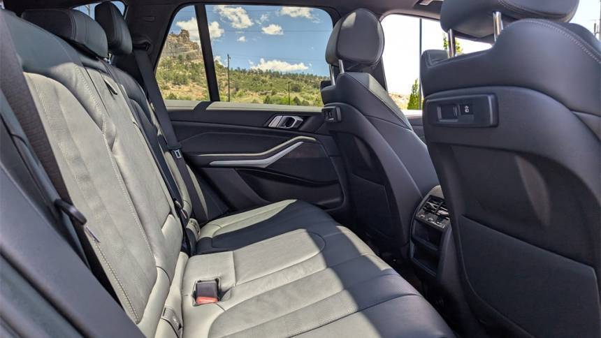 2022 BMW X5 - Images - 19