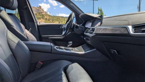 2022 BMW X5 - Images - 21