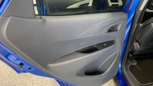 2017 Chevrolet Bolt - Images - 4