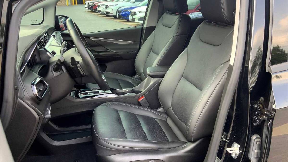 2023 Chevrolet Bolt - Images - 7