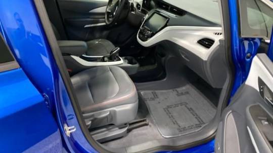 2017 Chevrolet Bolt - Images - 10