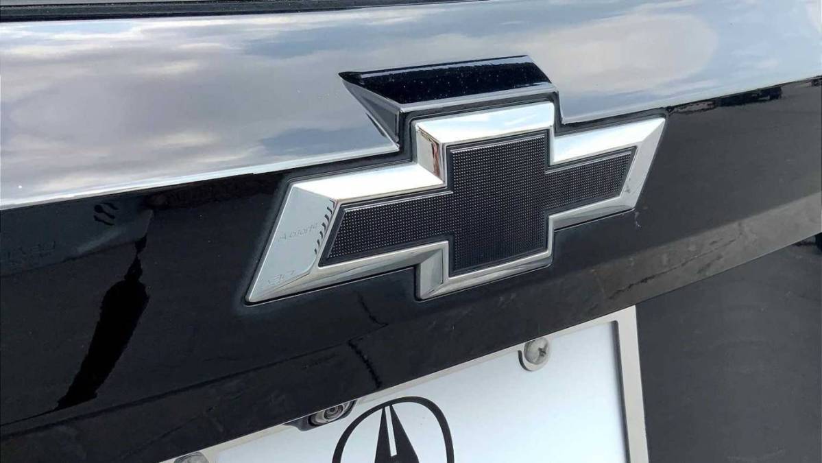 2023 Chevrolet Bolt - Images - 9