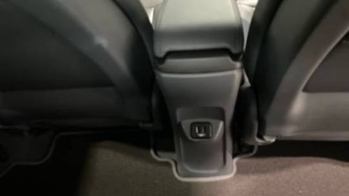 2017 Chevrolet Bolt - Images - 13