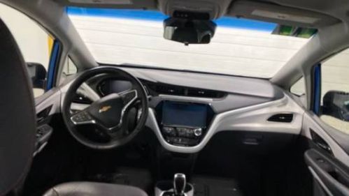 2017 Chevrolet Bolt - Images - 14
