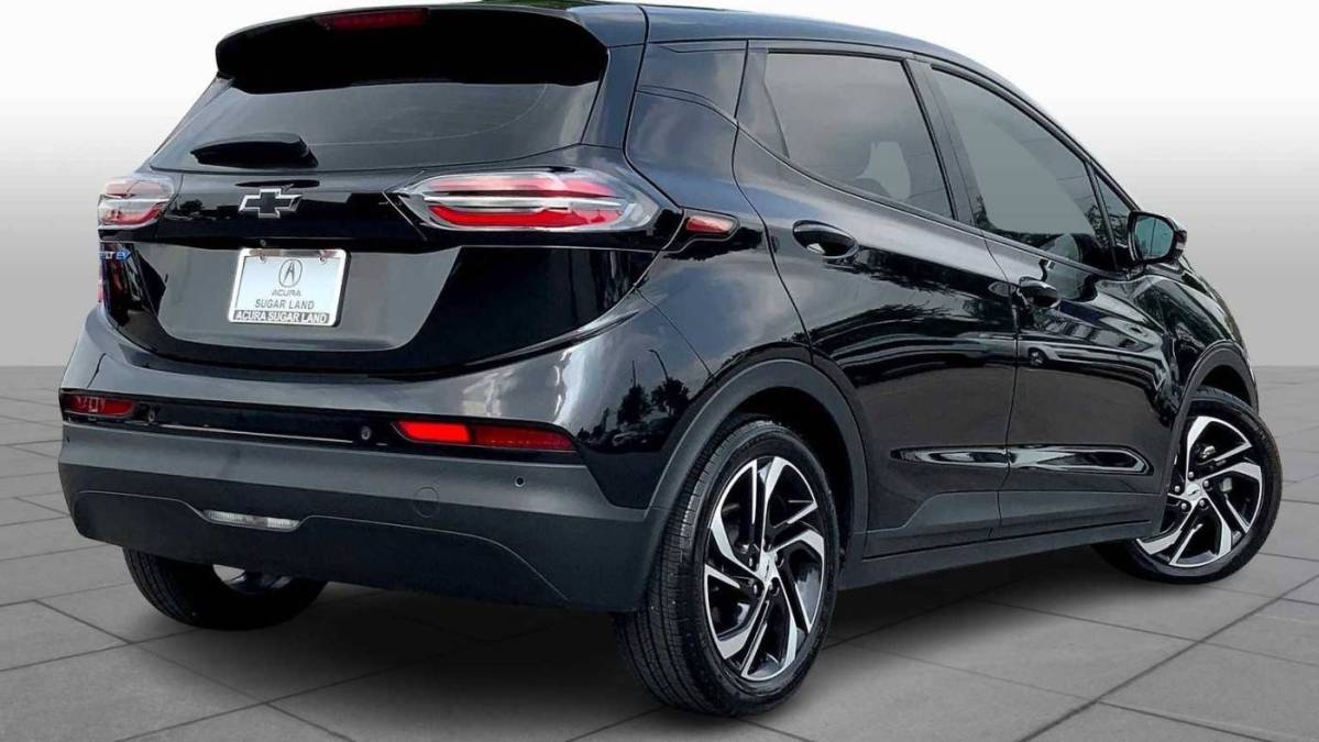 2023 Chevrolet Bolt - Images - 12