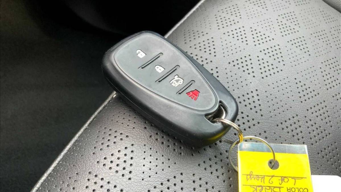 2023 Chevrolet Bolt - Images - 14