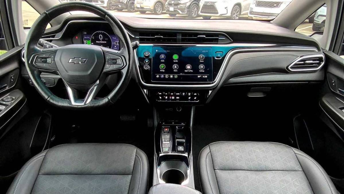 2023 Chevrolet Bolt - Images - 15