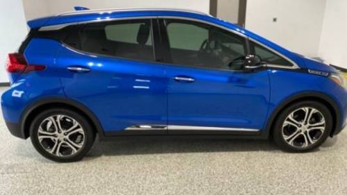 2017 Chevrolet Bolt - Images - 24