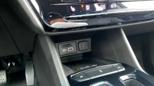 2023 Chevrolet Bolt - Images - 35